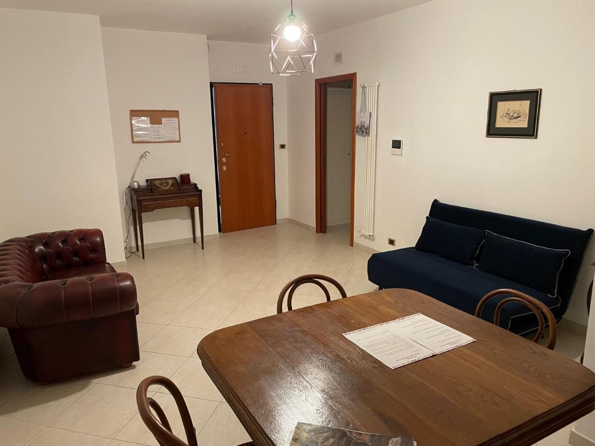 Appartamento Casa Giacobelli Mola di Bari Esterno foto